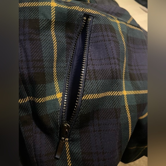 J.Mclaughlin Ross Pant Navy Green Gold Regimental Plaid Women’s Size 2 NWT - Picture 2 of 5
